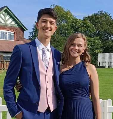 Mark & Rebecca Humphreys